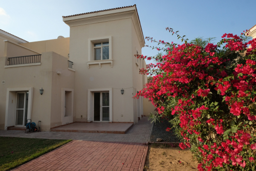 Umm Suqeim villas